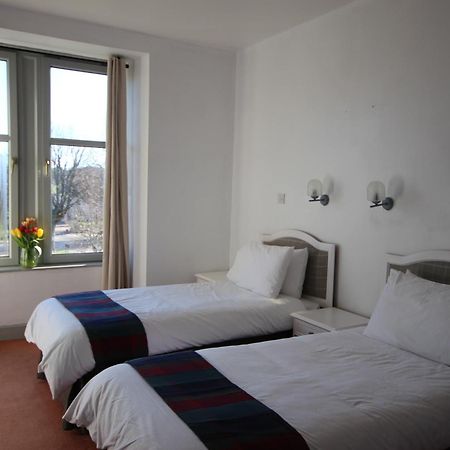 Hotel Square Tomintoul Eksteriør bilde